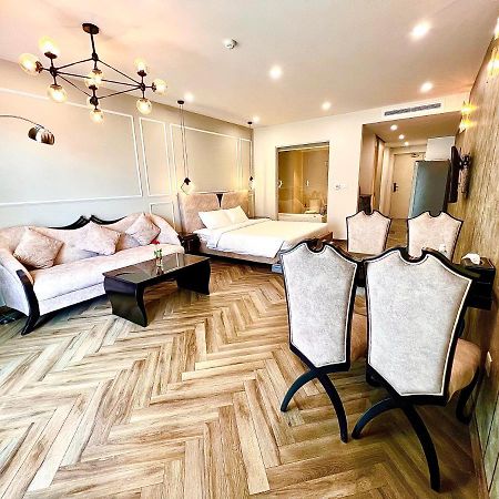 Gold Coast Luxury Apartment Nha Trang Esterno foto