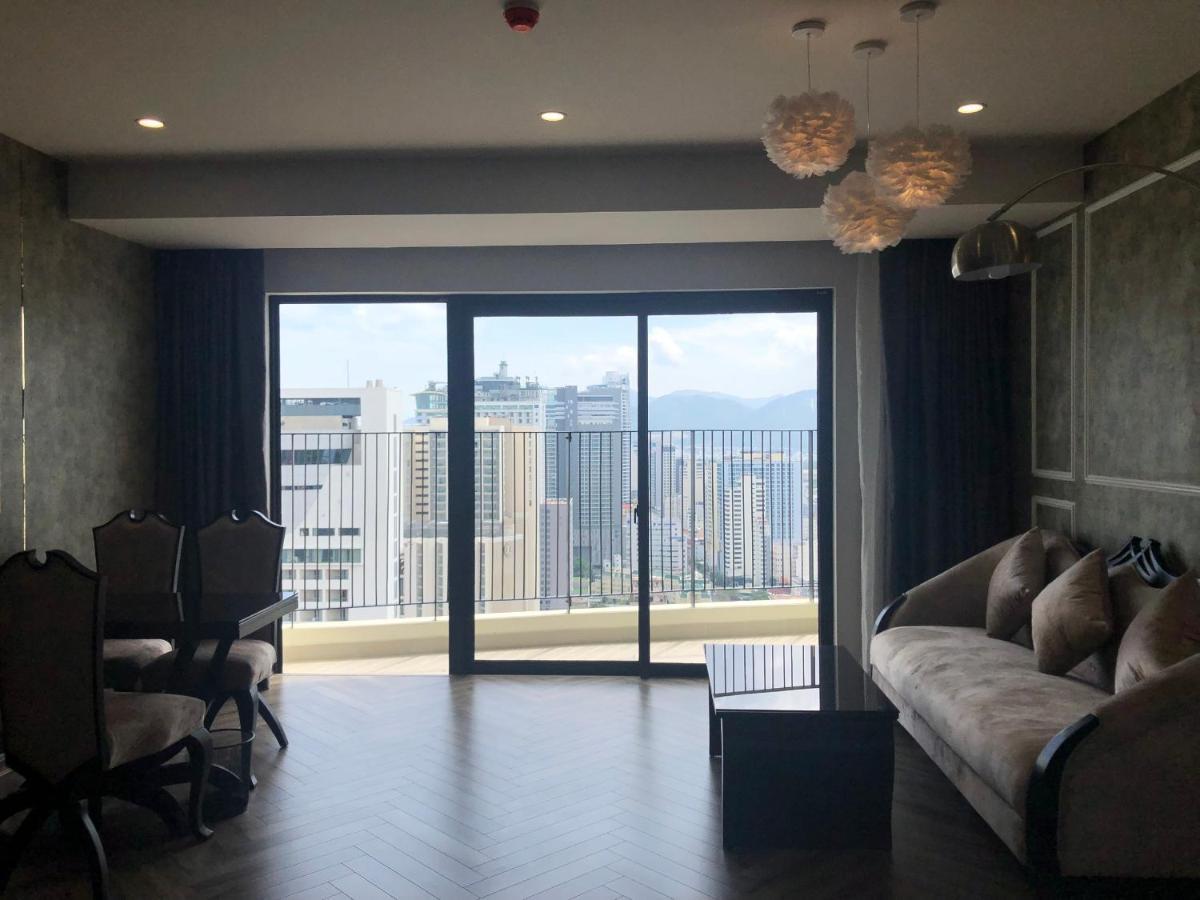Gold Coast Luxury Apartment Nha Trang Esterno foto
