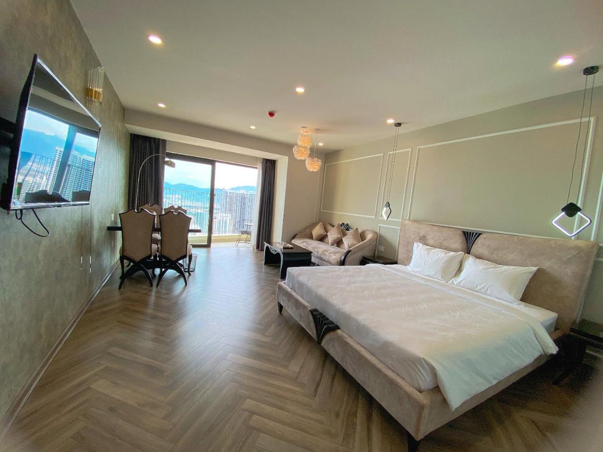 Gold Coast Luxury Apartment Nha Trang Esterno foto