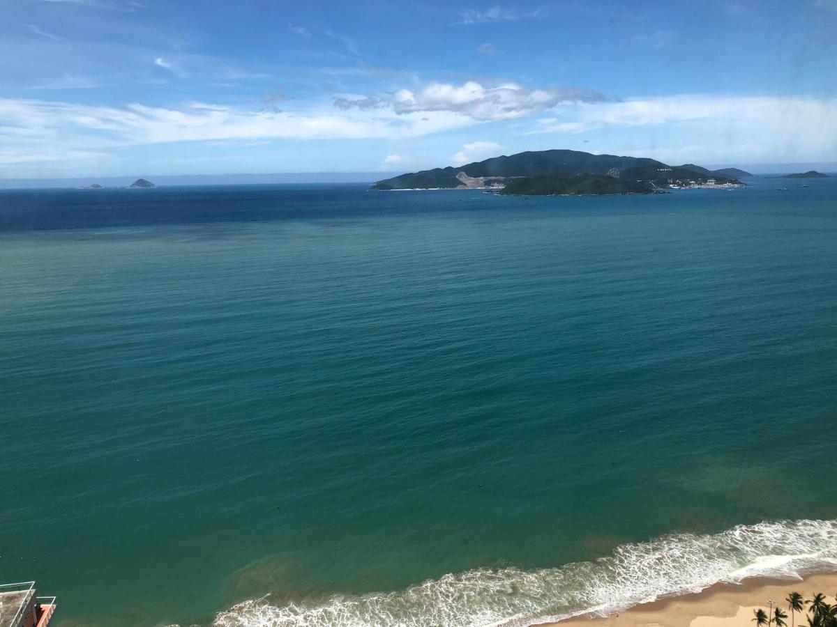 Gold Coast Luxury Apartment Nha Trang Esterno foto