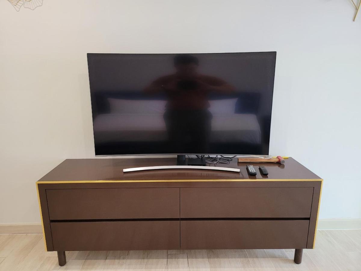 Gold Coast Luxury Apartment Nha Trang Esterno foto
