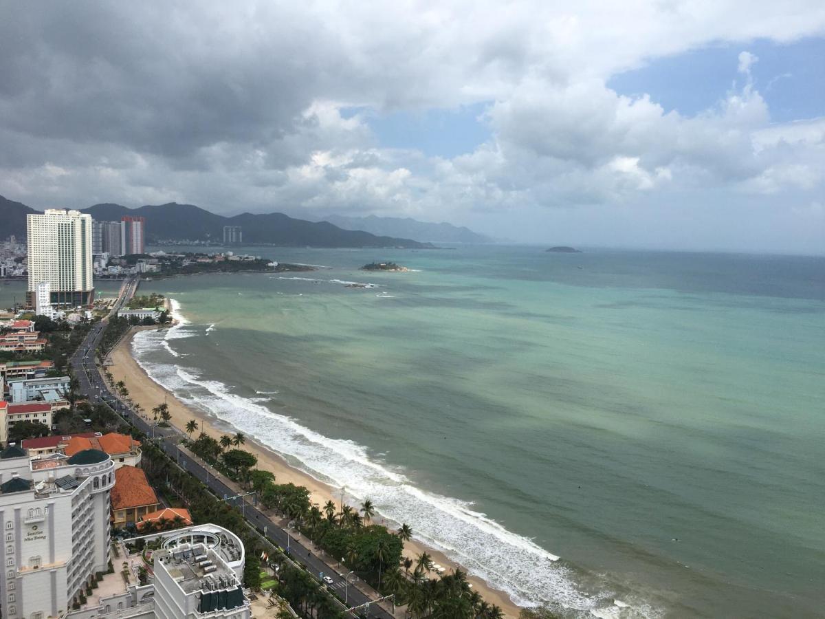 Gold Coast Luxury Apartment Nha Trang Esterno foto